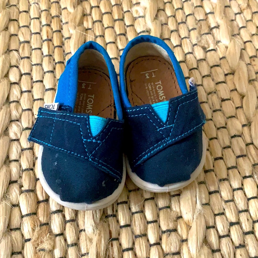 Baby Toms